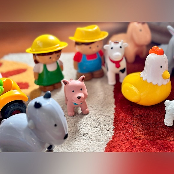 Adorable Vintage Assorted Chubby Fat Toddler Farm Animals,Tractor Playset 4 Kids - Picture 6 of 12